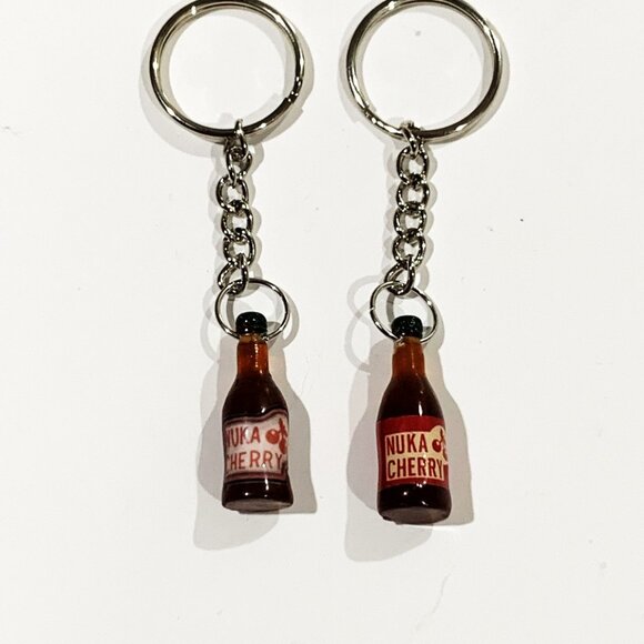 Fallout 4 Nuka Cola Cherry Bottle Keychain - 3.5inch Gaming Keychain - Picture 3 of 11